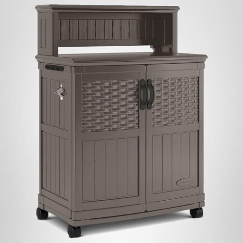 Suncast Patio Plastic Storage and Prep Station with Decorative Wicker Pattern and Multi Wall Panels for Patio, Garden, and Lawn Use, Stoney Gray